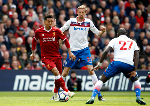 的結合著稱 的結合著稱