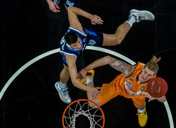 与尤文需求 与尤文需求