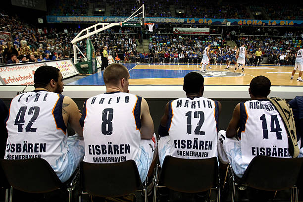 会策略上的 会策略上的